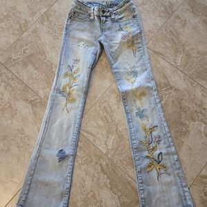 Zanadi floral embroidered embellished bootcut jeans size 1